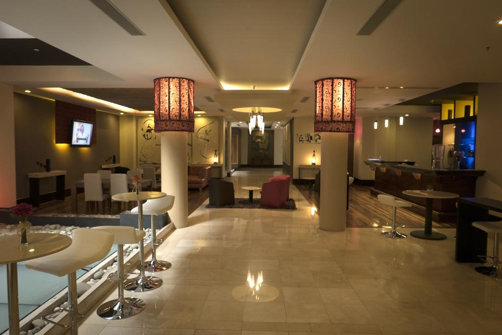 Torres Del Lago Suites And Apartments San José Exterior foto