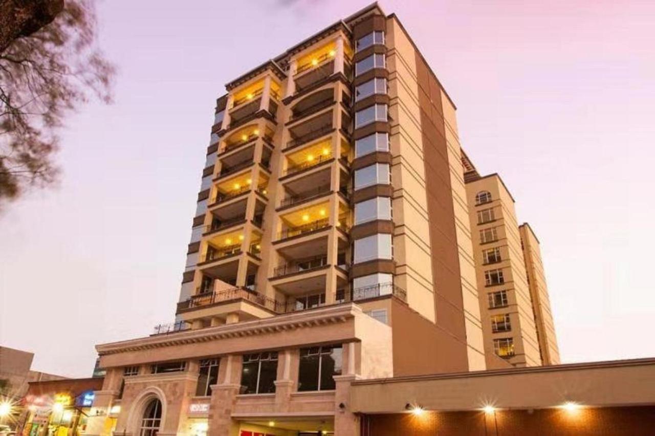 Torres Del Lago Suites And Apartments San José Exterior foto